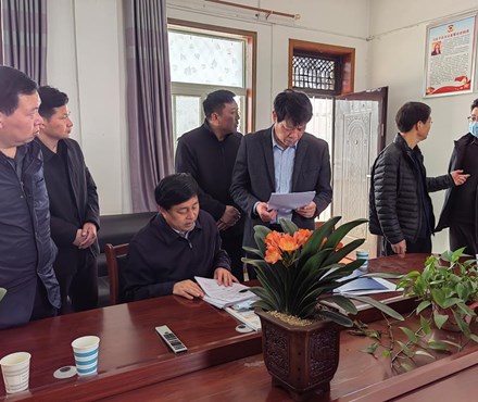 市农业农村局局长袁其杰到睢县调研农村宅基地管理和春季麦田管理工作