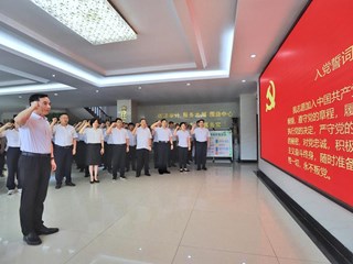 局机关开展迎“七一”系列活动