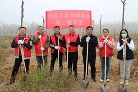 市自然资源和规划局梁园分局积极深入开展义务植树活动 
